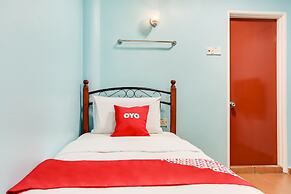 OYO 44094 Bangi Lanai Hotel