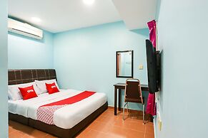 OYO 44094 Bangi Lanai Hotel