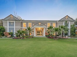 Excel Hotels & Resorts Corbett