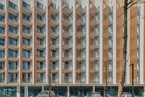 Sunny Coast Studio by Renters