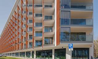 Sunny Coast Studio by Renters