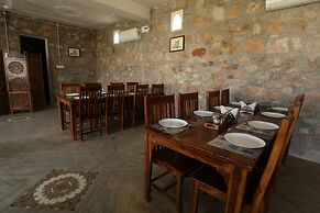 The Castle Crown Hem Vilas Resort