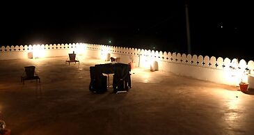 The Castle Crown Hem Vilas Resort