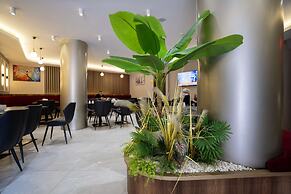 Uğurlu Hotel