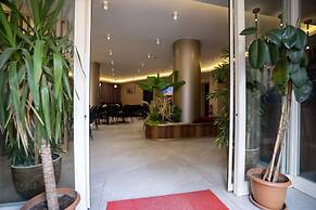 Uğurlu Hotel