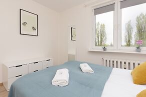 Bonifraterska Apartment by Renters