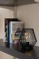 Bonifraterska Apartment by Renters