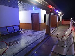 Hotel Ravi Palace & Restaurant