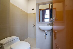 Kelowna Dwiwarna Residence