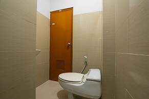 Kelowna Dwiwarna Residence