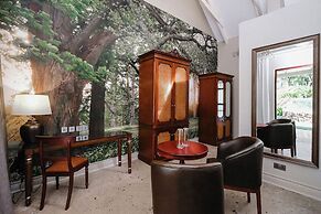 The Peech Boutique Hotel