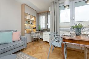 Retro-style Apartment Warsaw by Renters