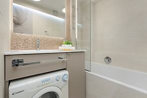 Retro-style Apartment Warsaw by Renters