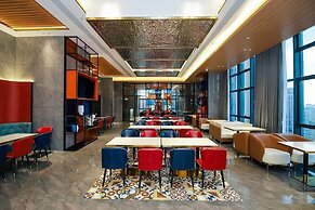 Ji Feng International Hotel - Nanning East Railway Station