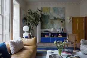 The Townhouse by 8 Holland Street