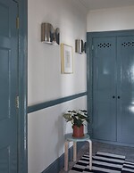 The Townhouse by 8 Holland Street