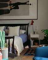 The Townhouse by 8 Holland Street