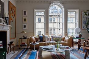 The Townhouse by 8 Holland Street
