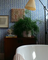 The Townhouse by 8 Holland Street