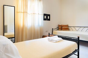 Casa Alta with mountain views