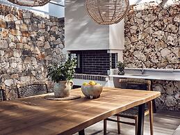 Etheria Luxury Villas & Suites