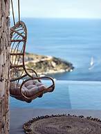 Etheria Luxury Villas & Suites