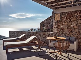 Etheria Luxury Villas & Suites