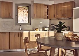 Etheria Luxury Villas & Suites