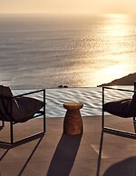 Etheria Luxury Villas & Suites