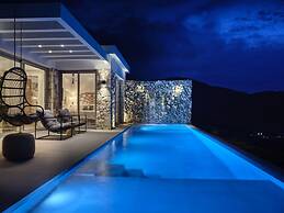 Etheria Luxury Villas & Suites