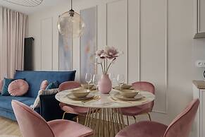 Krakowska Apartment by Renters Prestige