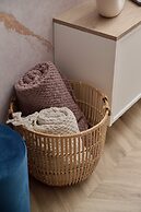 Krakowska Apartment by Renters Prestige