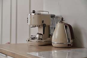 Krakowska Apartment by Renters Prestige