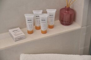 Krakowska Apartment by Renters Prestige