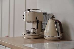 Krakowska Apartment by Renters Prestige