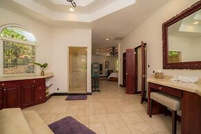 Harmon House in Herradura