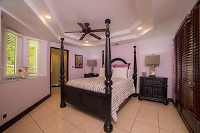 Harmon House in Herradura