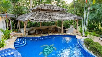 Harmon House in Herradura