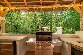 Harmon House in Herradura