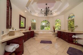 Harmon House in Herradura