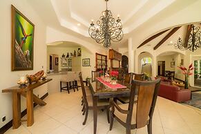 Harmon House in Herradura