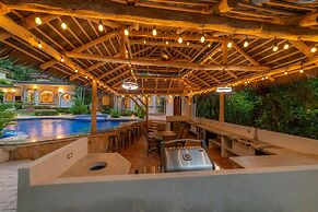 Harmon House in Herradura