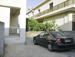 Giovanni City House near Chania Centre