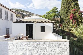 Bratsera Hotel Hydra