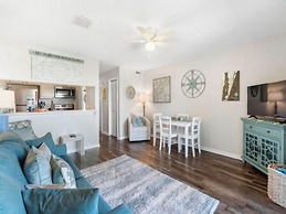 Good Vibes Carolina Beach 1 Bedroom Villa by RedAwning