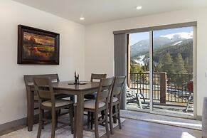 207 Clearwater Lofts 3 Bedroom Condo by RedAwning