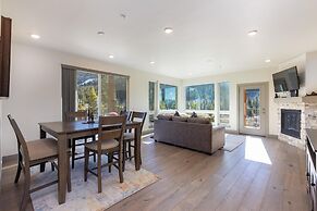 207 Clearwater Lofts 3 Bedroom Condo by RedAwning