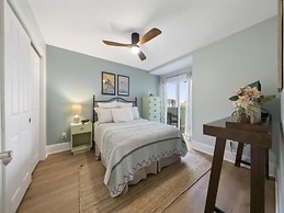 Sand Fiddler Sunrise 2 Bedroom Villa by RedAwning