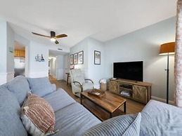 Sand Fiddler Sunrise 2 Bedroom Villa by RedAwning