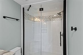 Coral Shores #4 3 Bedroom Condo by RedAwning